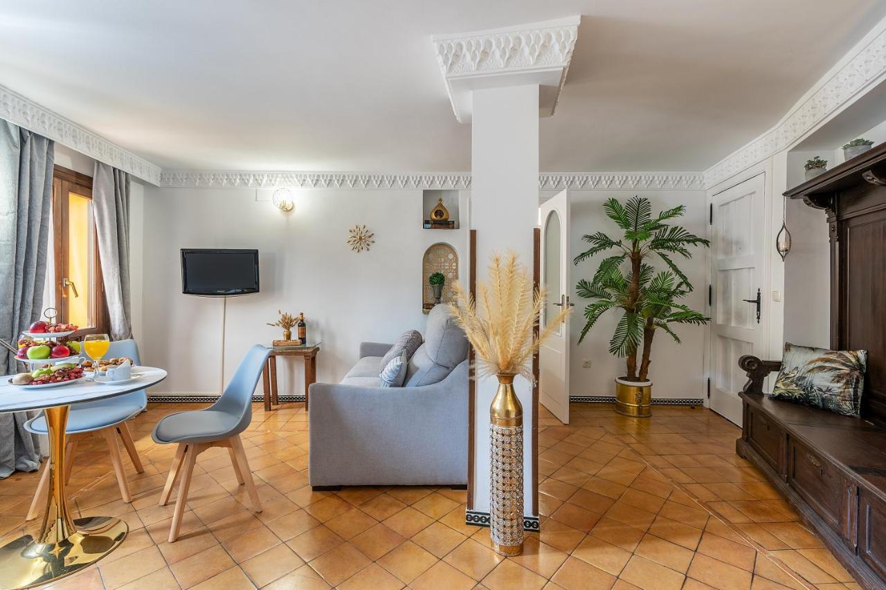 Adanar-Apartamentos Muralla Ziri Grenada Zewnętrze zdjęcie