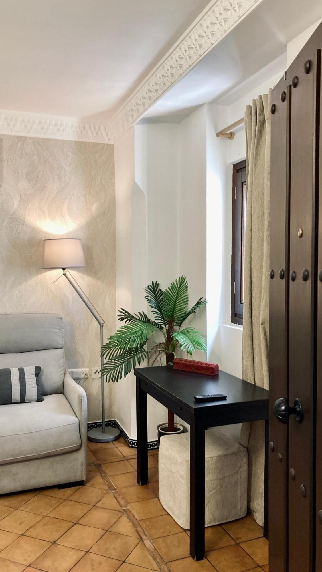 Adanar-Apartamentos Muralla Ziri Grenada Zewnętrze zdjęcie