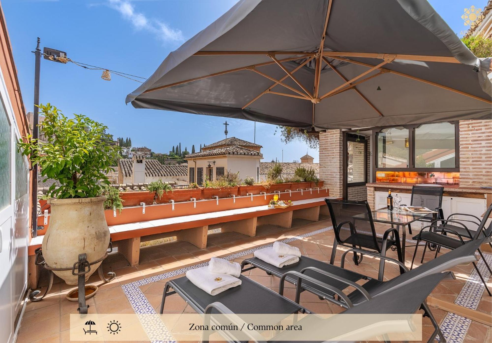 Adanar-Apartamentos Muralla Ziri Grenada Zewnętrze zdjęcie