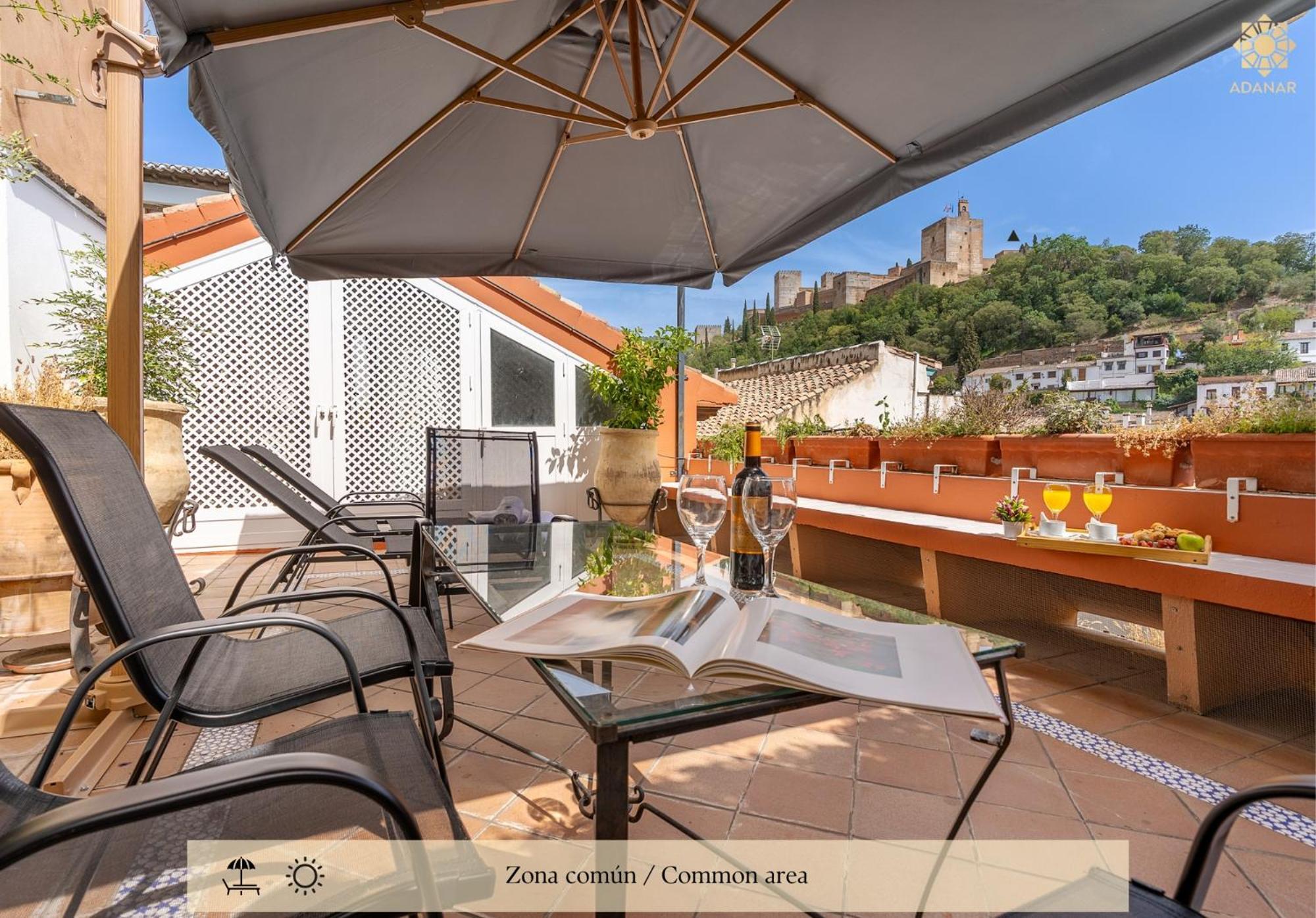 Adanar-Apartamentos Muralla Ziri Grenada Zewnętrze zdjęcie